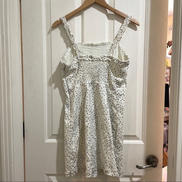 NWT Uo Wren Dotted Linen Ruffle Mini Dress Off White Black Summer Size Medium - Picture 6 of 16